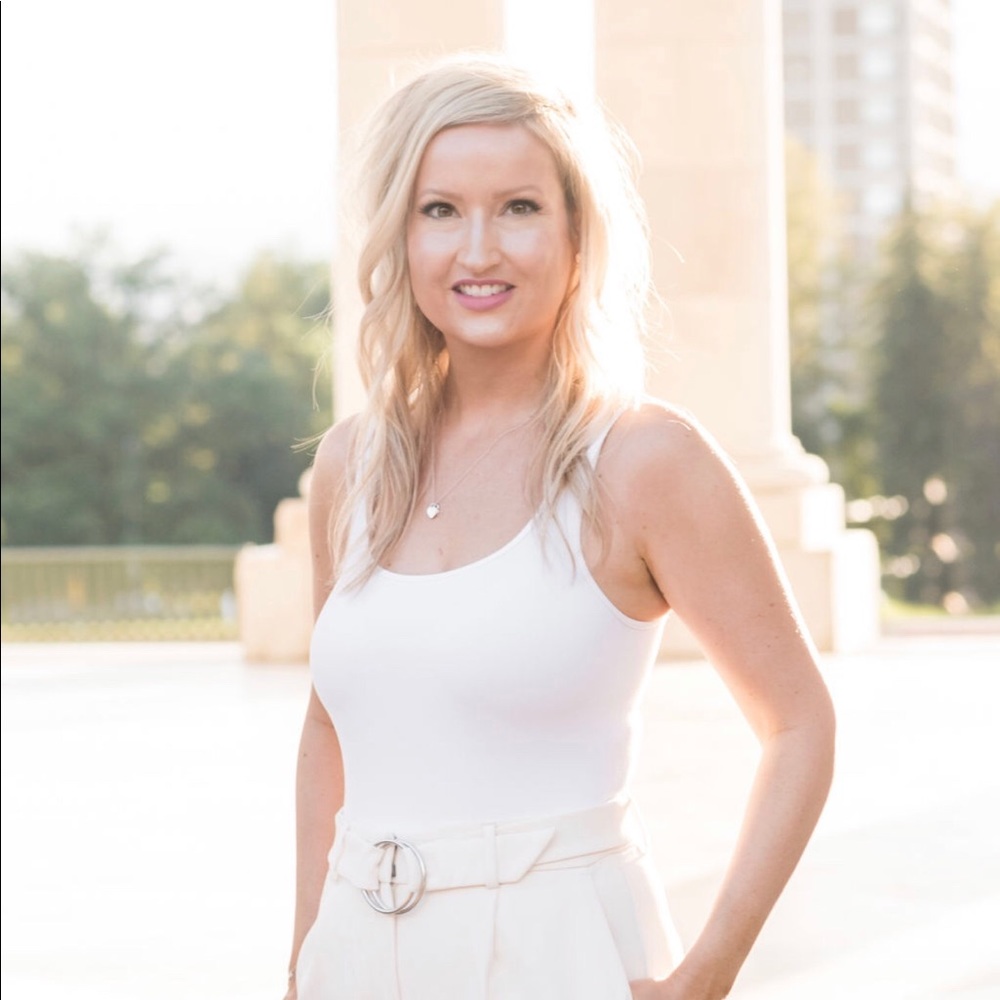 Meet your Posher, Jenny